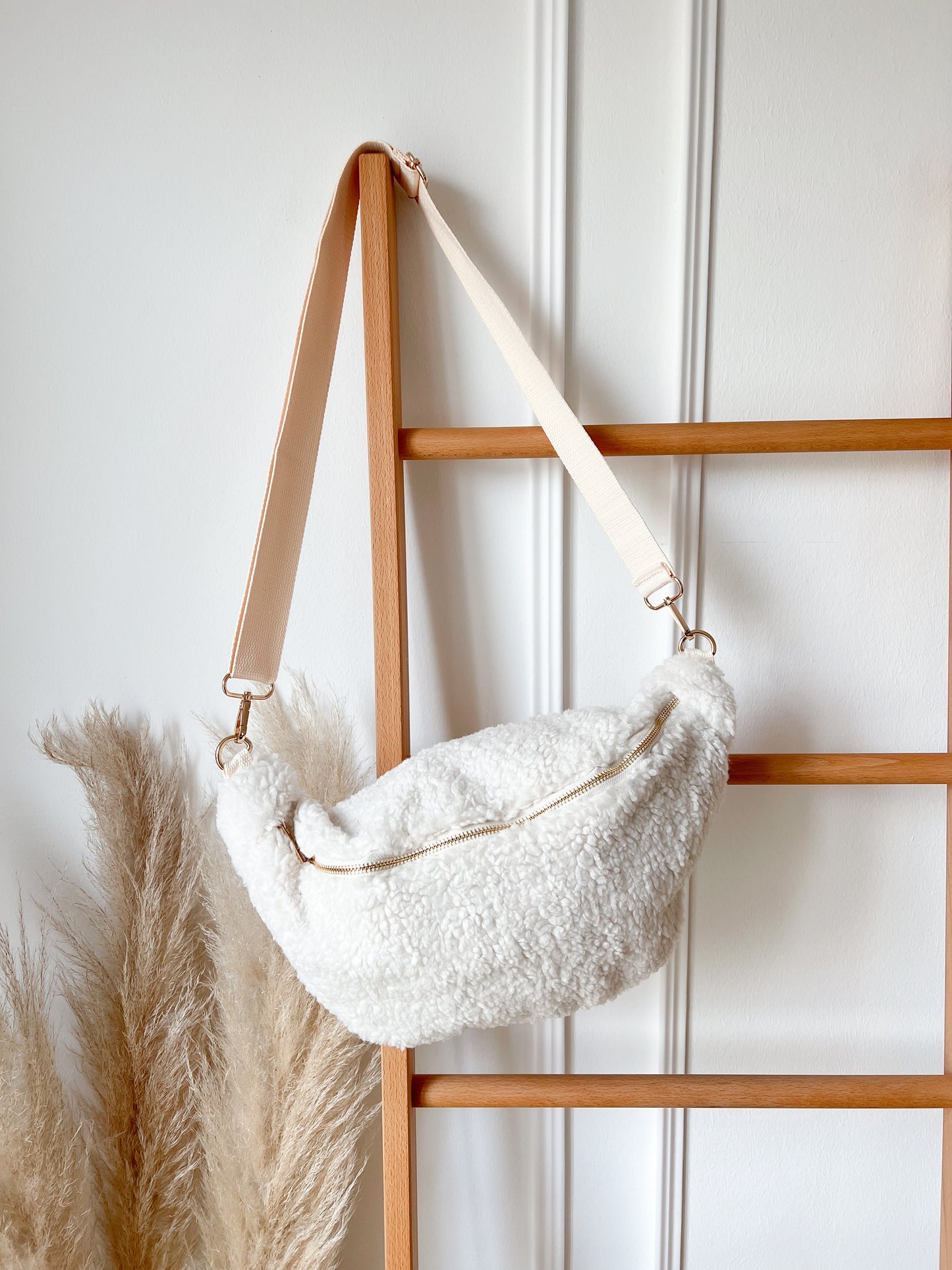TEDDY BODYBAG RUTA- Creme