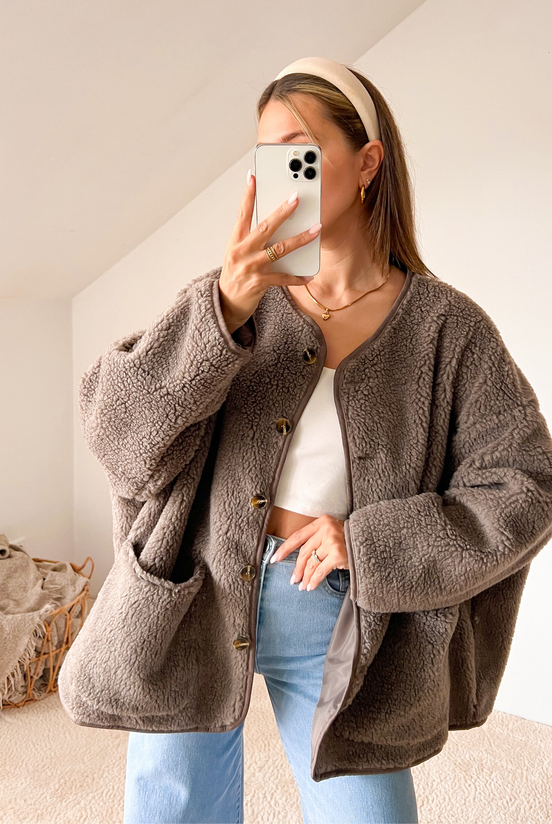 ULTRA OVERSIZE TEDDY JACKE - schlamm