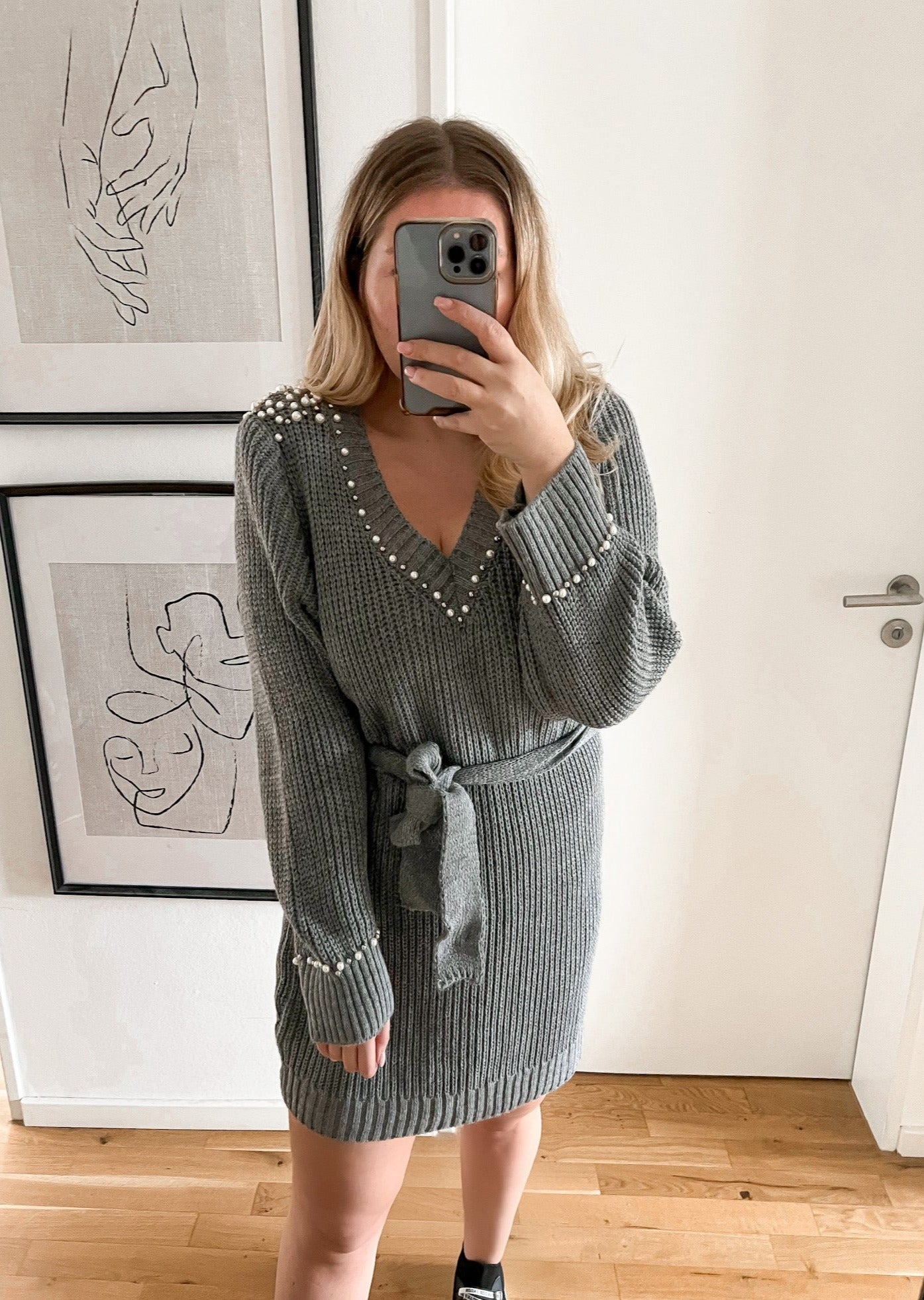 PERLEN LONGPULLOVER- grau