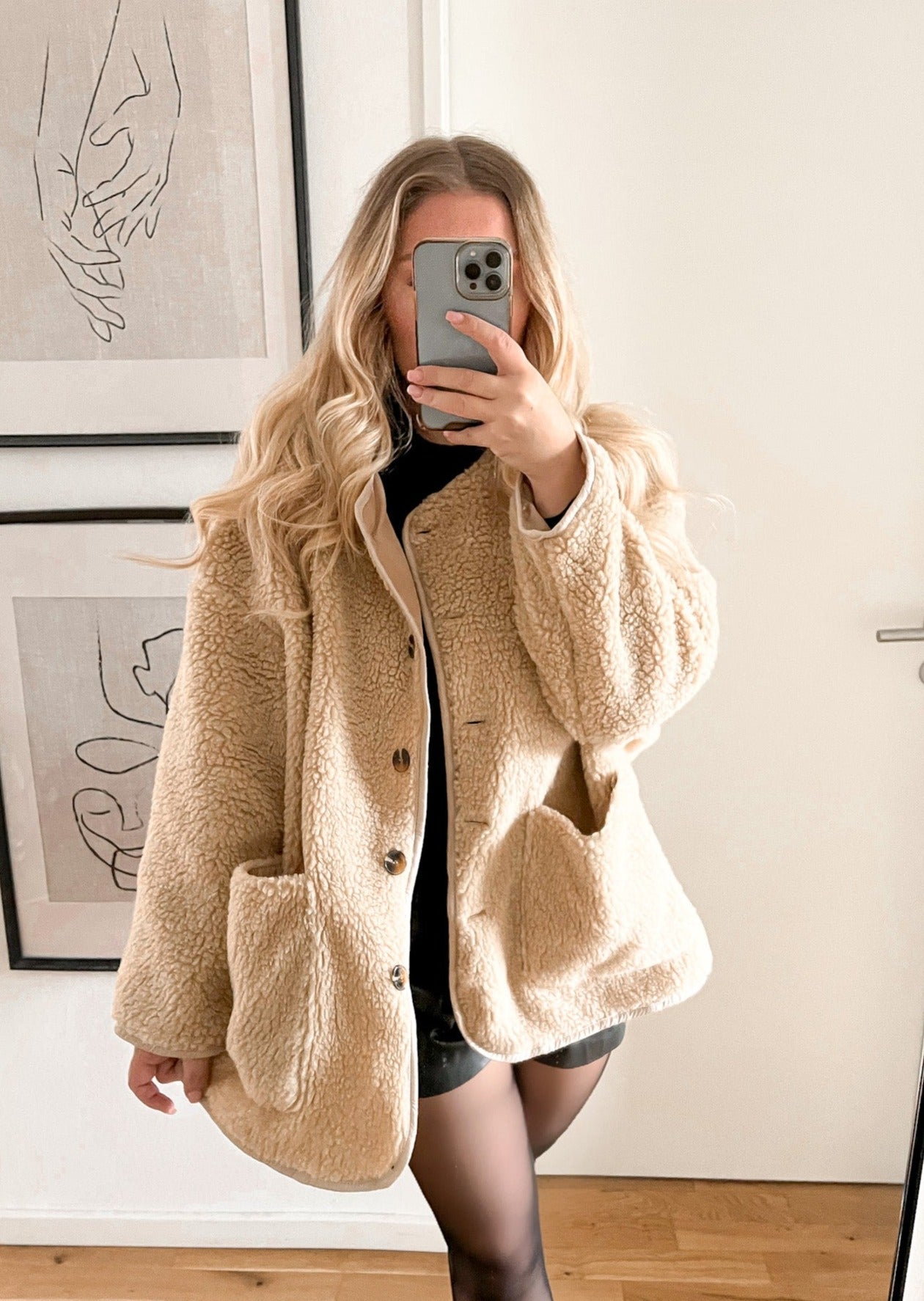 ULTRA OVERSIZE TEDDYJACKE- beige