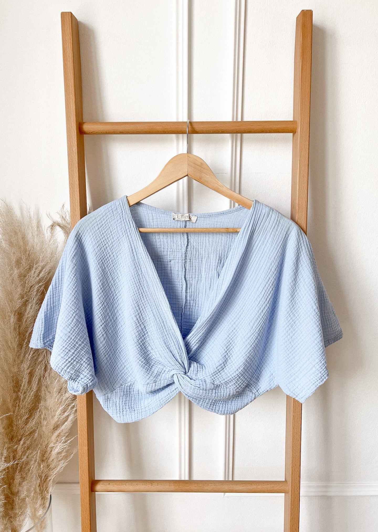 MUSSELIN CROP BLUSE- NUR NOCH BLAU