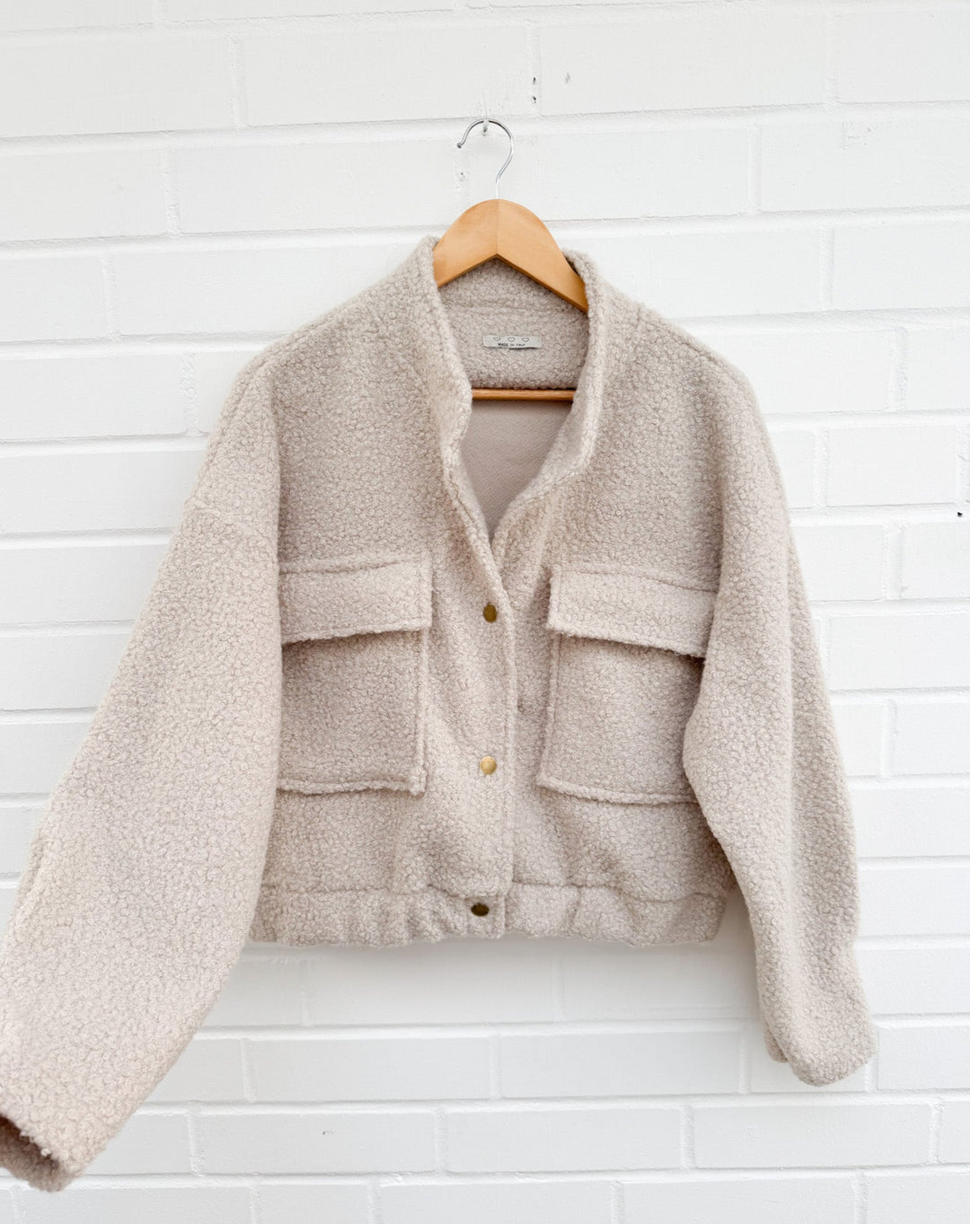 KURZE BOUCLE JACKE - beige