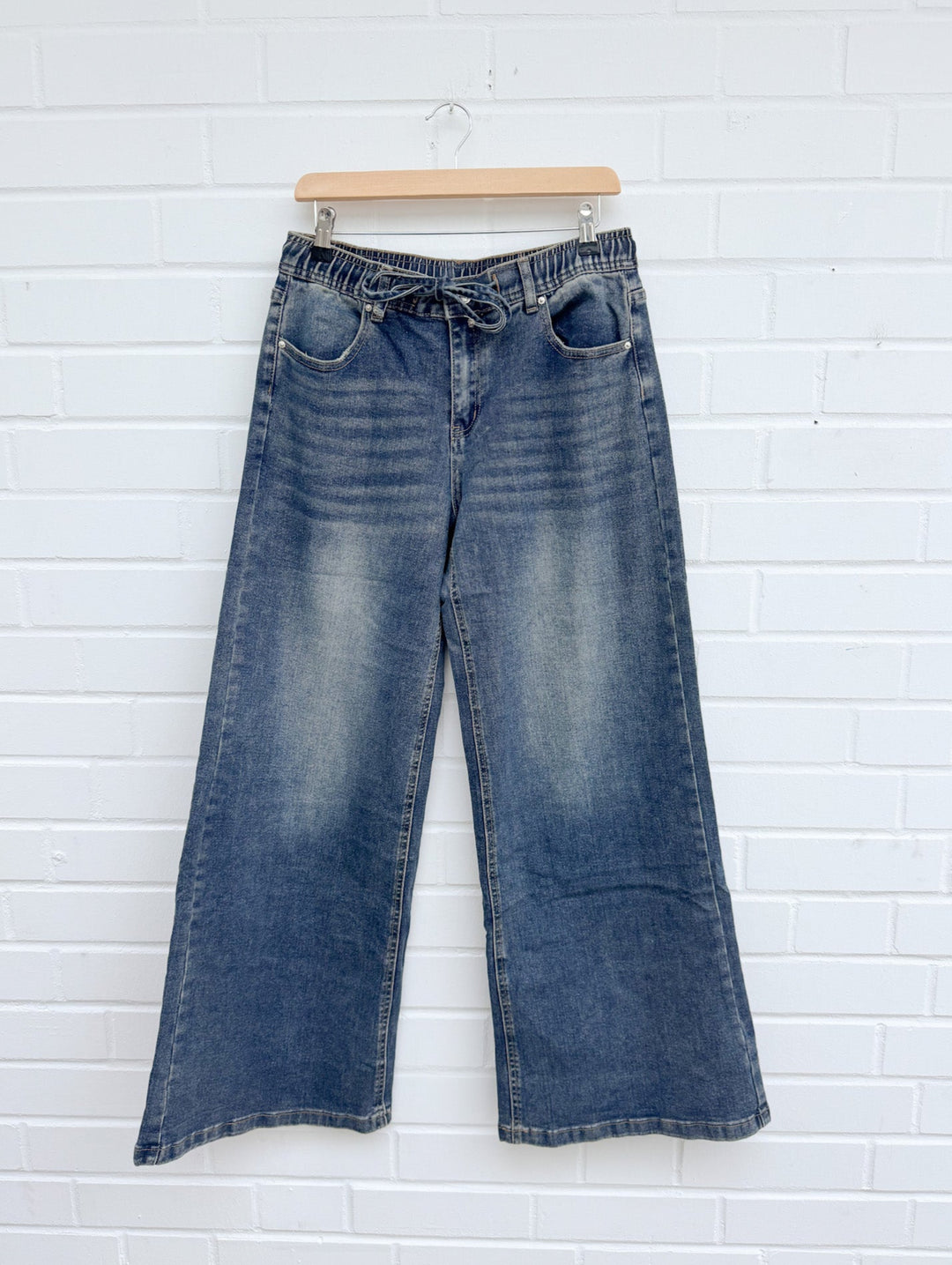 Curvy WIDE LEG JEANS mit Gummibund
