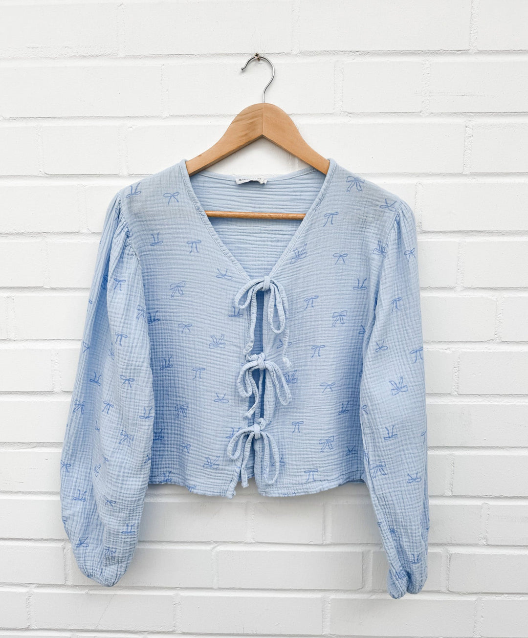 BLUE SCHLEIFEN MUSSELIN BLUSE - hellblau