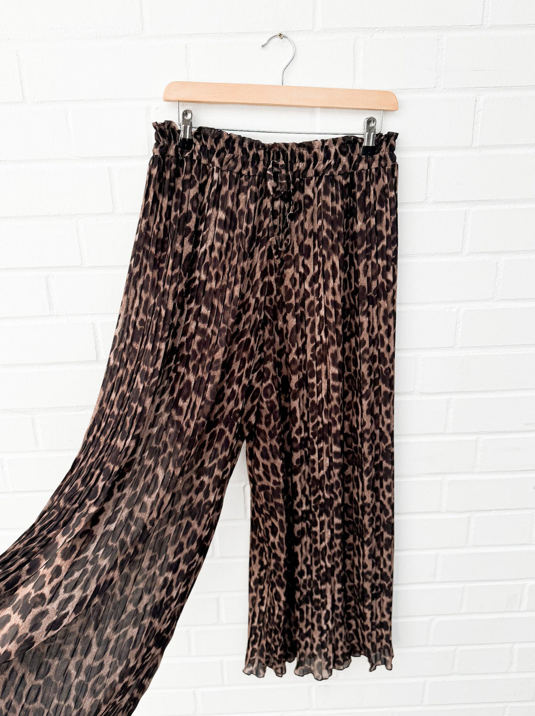 LANGE LEO PLISSEE HOSE - braun