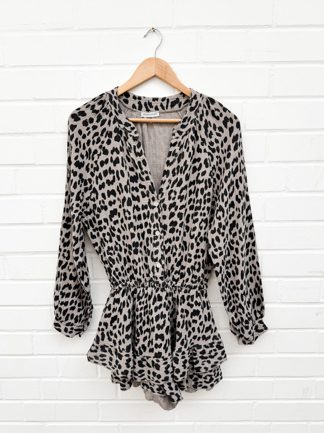 LEOPRINT MUSSELIN PLAYSUIT - taupe