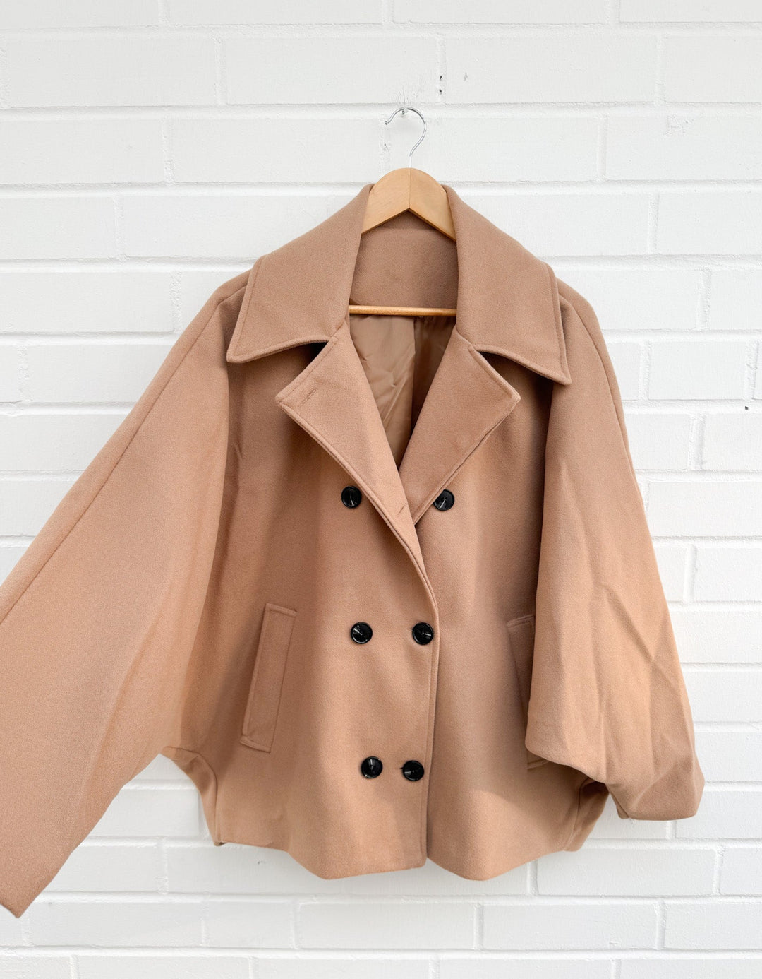 OVERSIZE KURZMANTEL SUNA - Camel