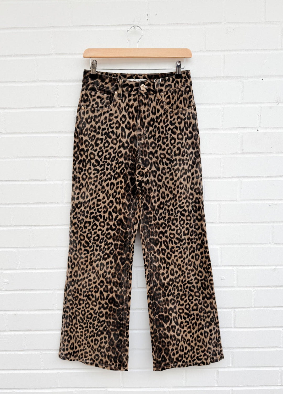 WIDE LEG LEO JEANS