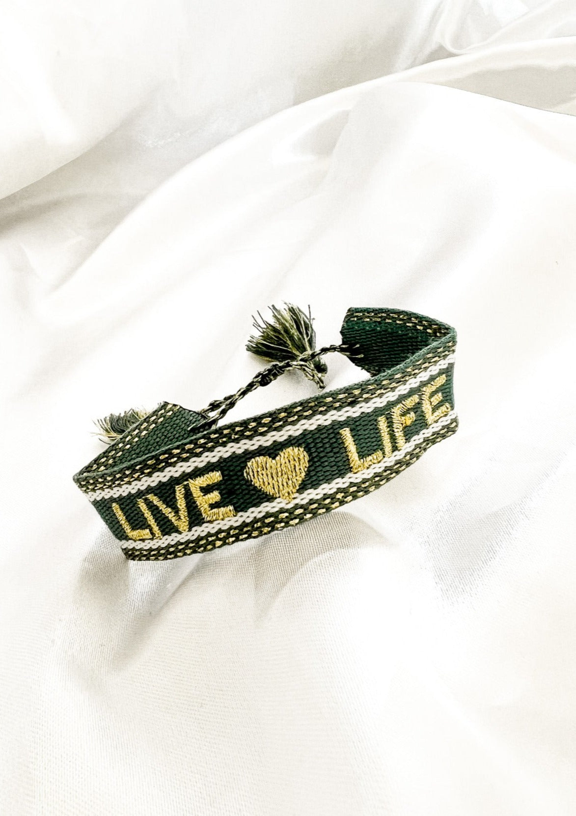 LIVE LIFE ARMBAND