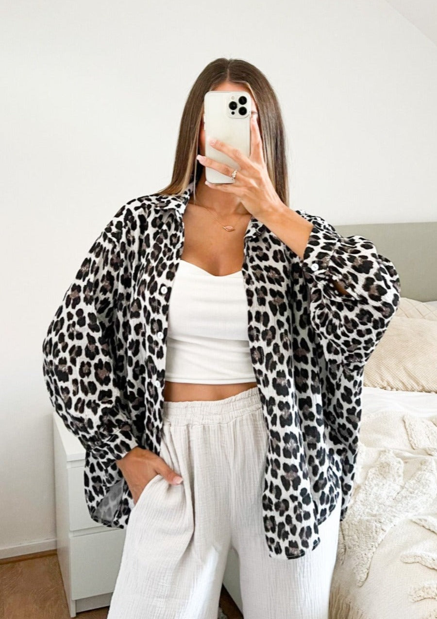 OVERSIZE LEO MUSSELIN BLUSE