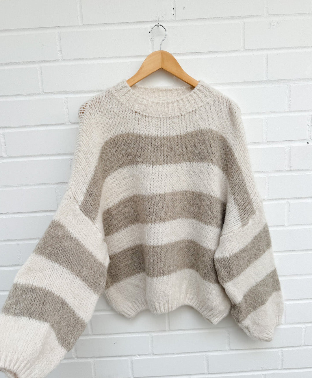 OVERSIZE STREIFEN STRICKPULLOVER - beige