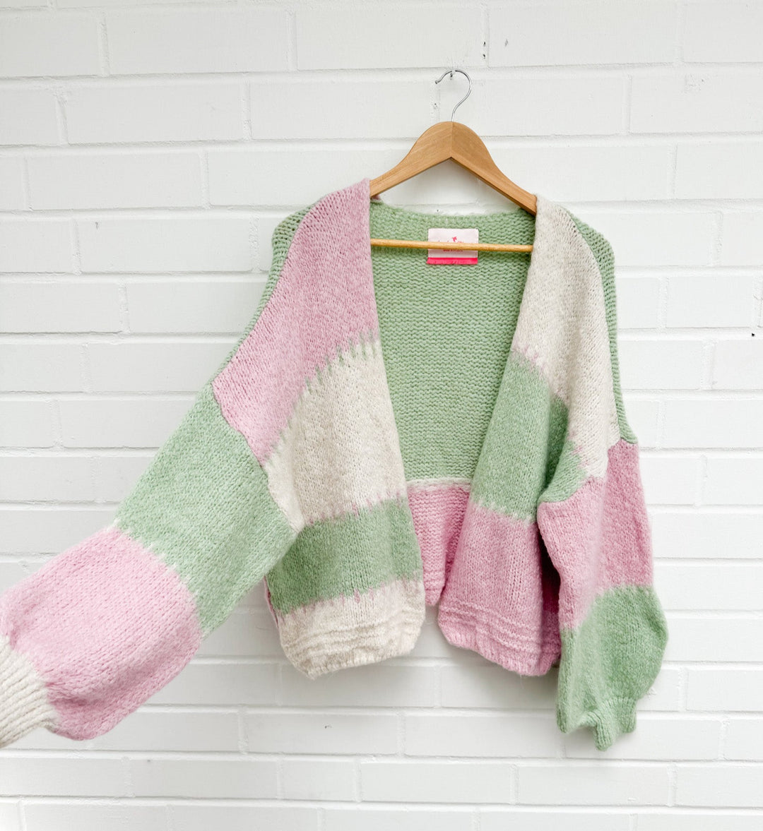 CARDIGAN STRAWBERRY MATCHA