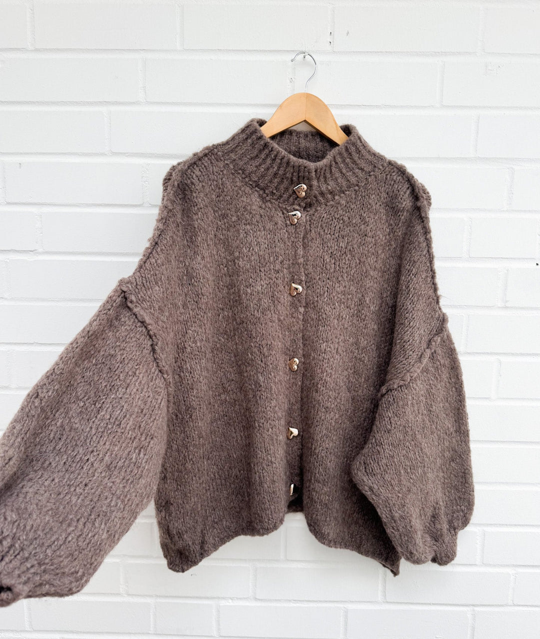 GOLDEN HERZ STRICKJACKE MAIRA - braun