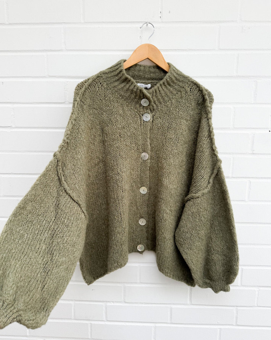 OVERSIZE STRICKJACKE MAIRA PEARLMUT - khaki