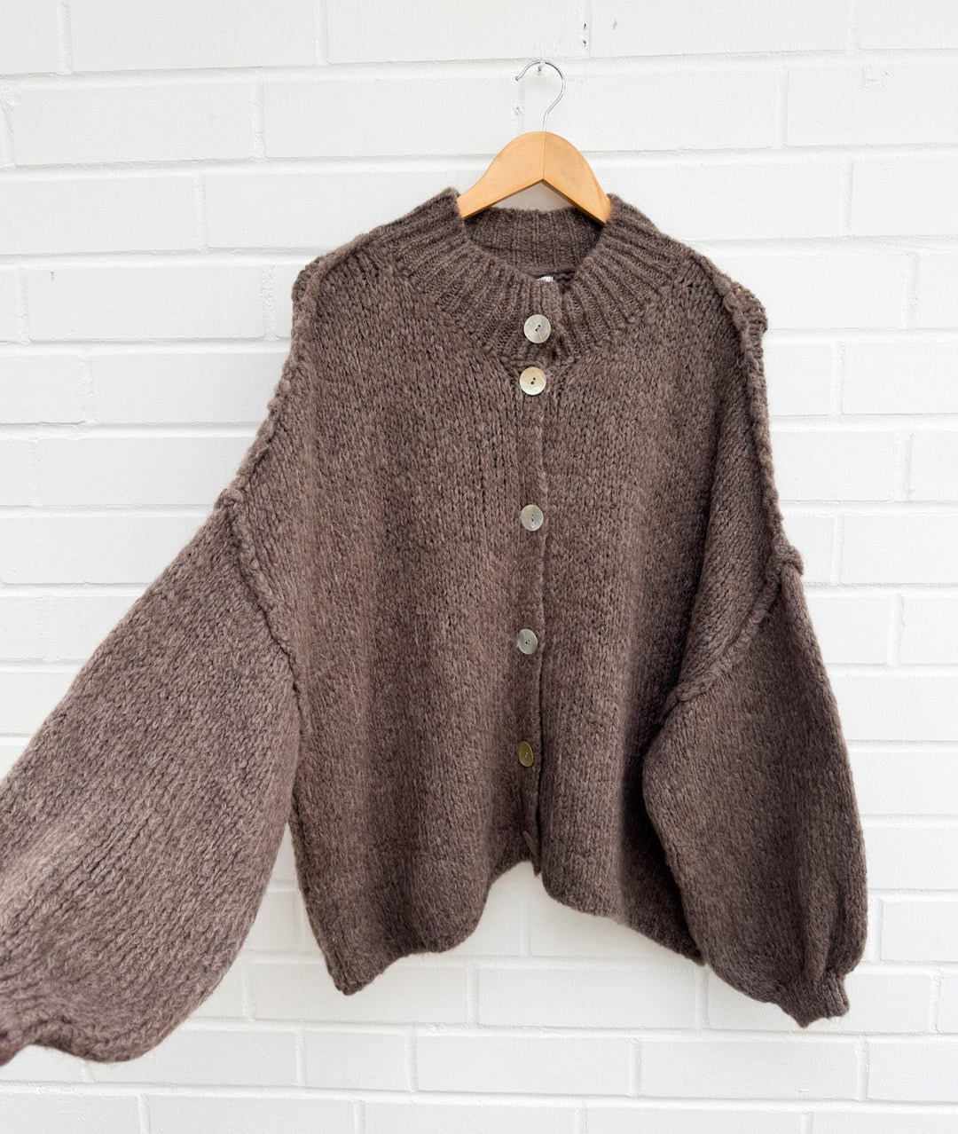 OVERSIZE STRICKJACKE MAIRA PEARLMUT - braun
