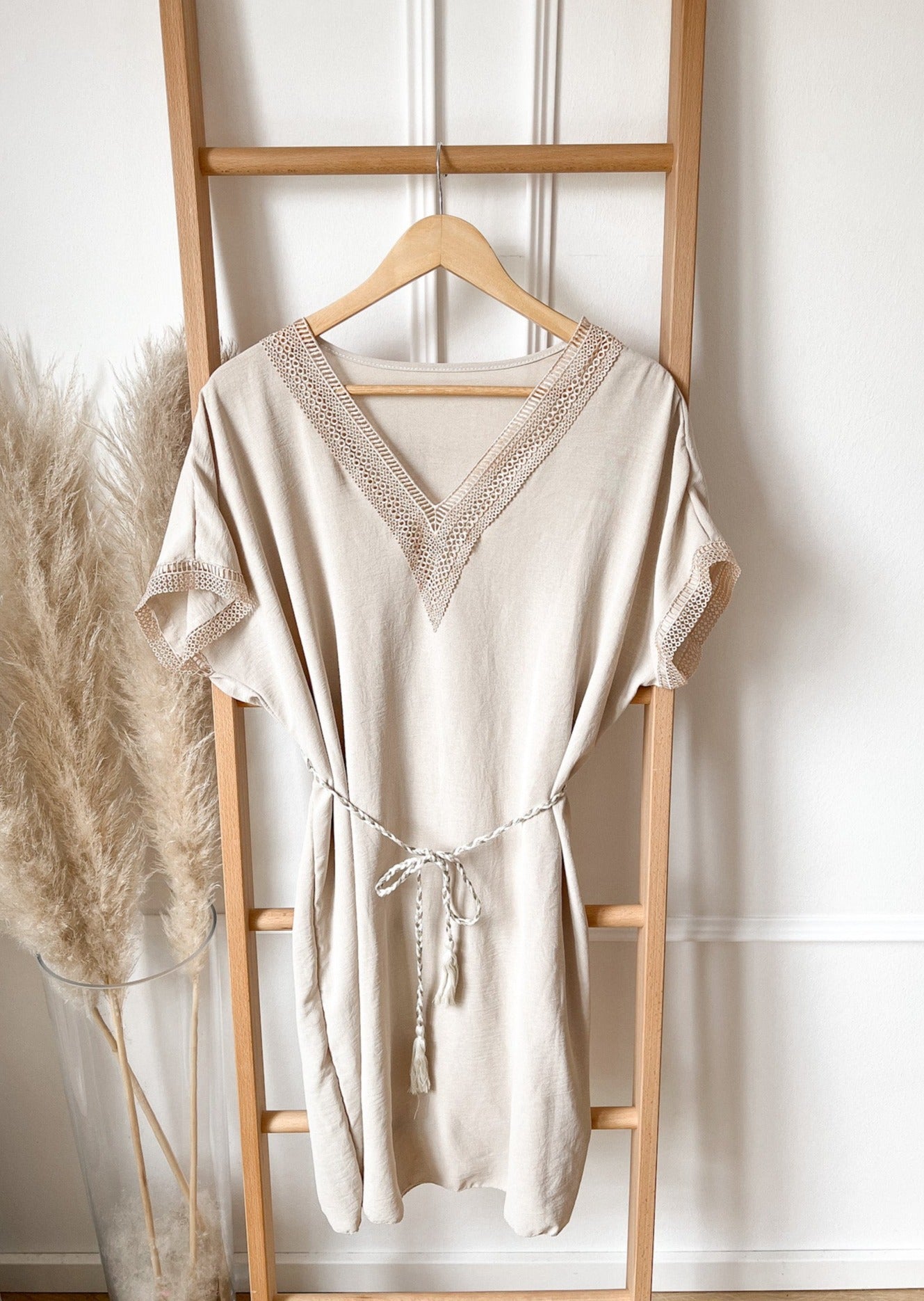 WHITE BOHO SOMMERKLEID- verschiedene Farben