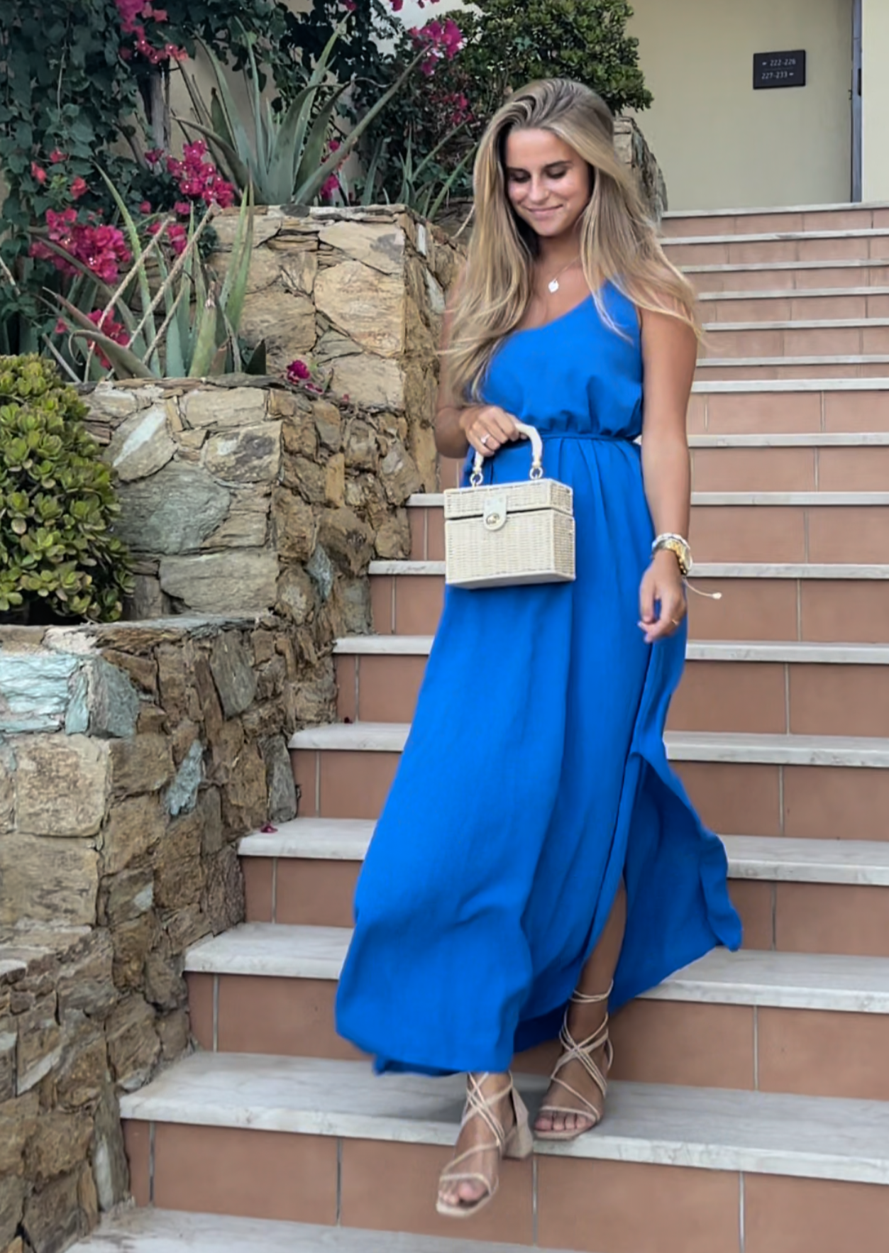 LANGES SOMMERKLEID- NUR NOCH HELLBLAU & LILA