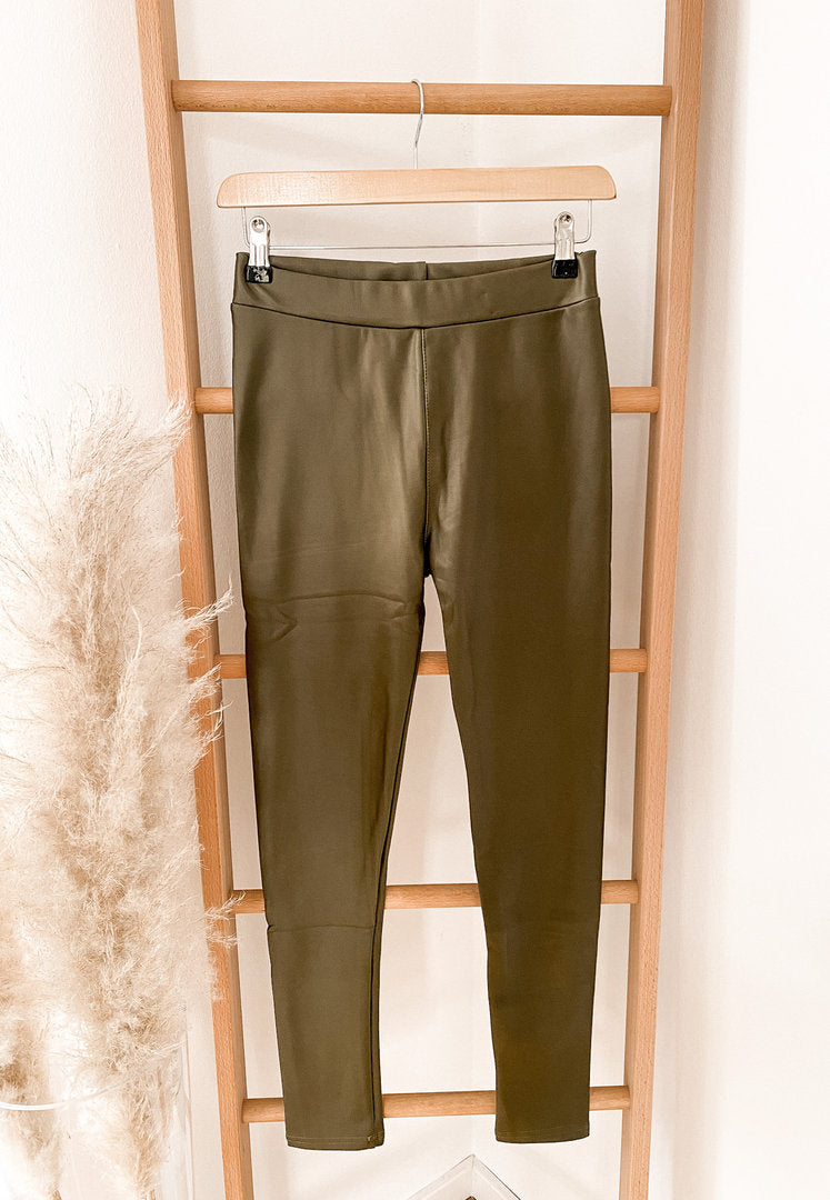 LEDEROPTIK LEGGINGS- versch. Farben