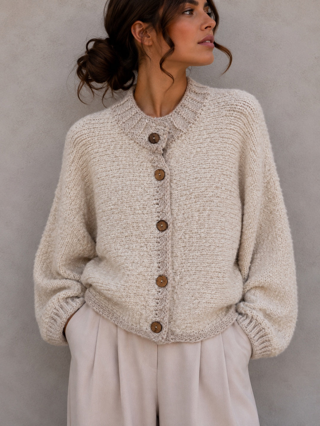 BOUCLE STRICKJACKE JULE - Versch. Farben