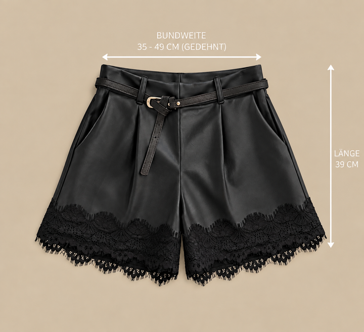 LEDEROPTIK SHORTS mit Spitze - schwarz