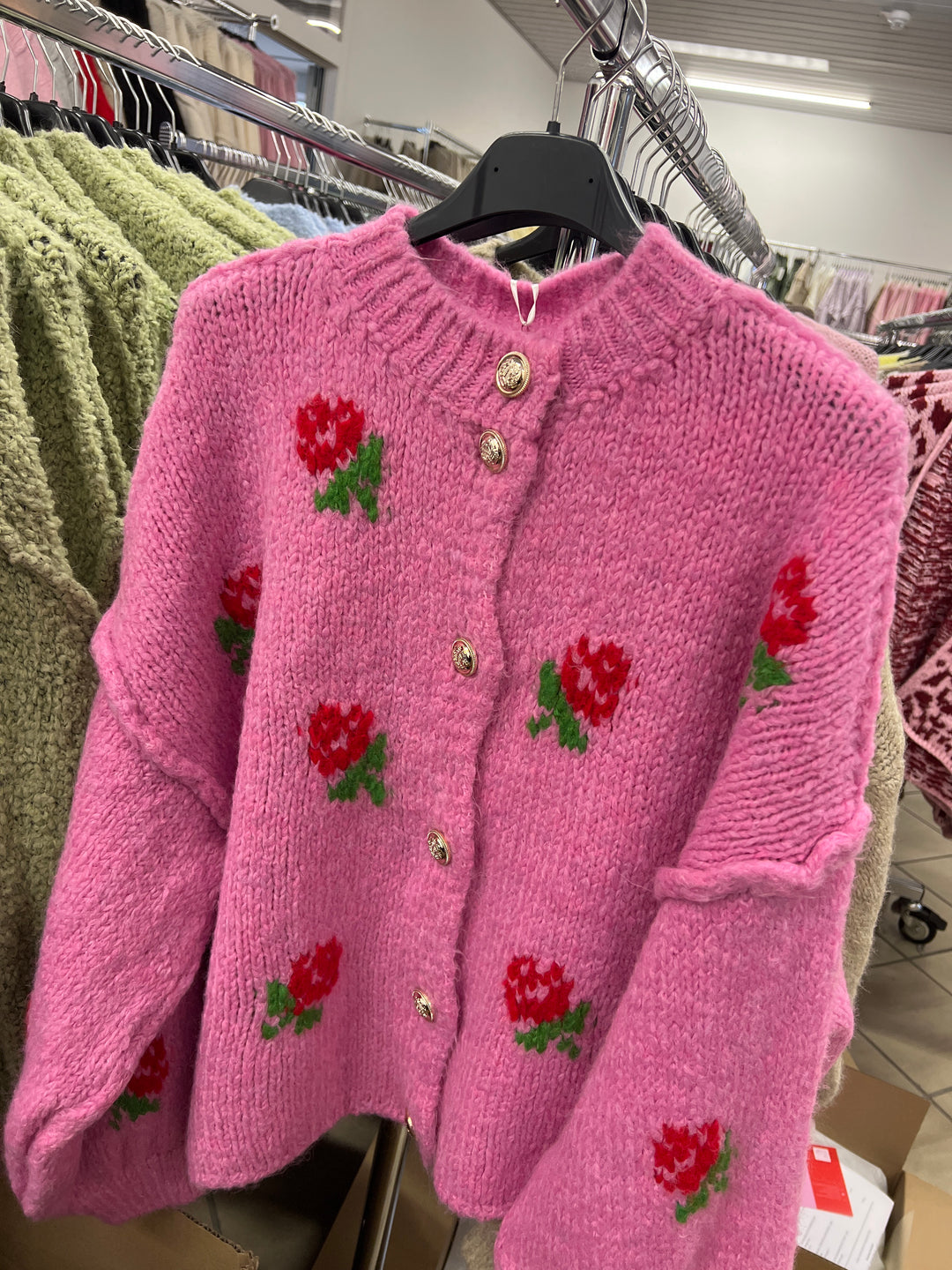 FLOWER STRICKJACKE - pink