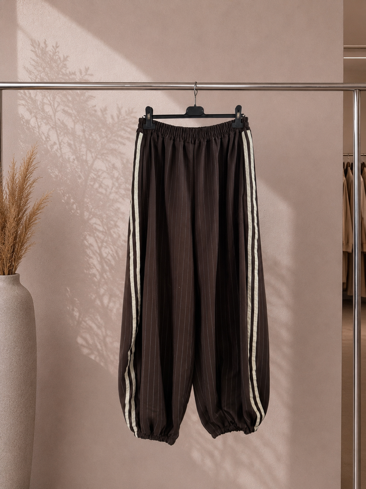 NADELSTREIFEN BALLON PANTS - braun