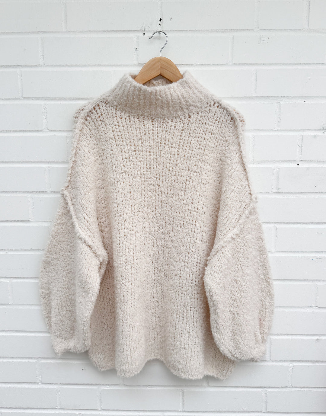 BOUCLE STRICKPULLOVER MAIRA - versch. Farben