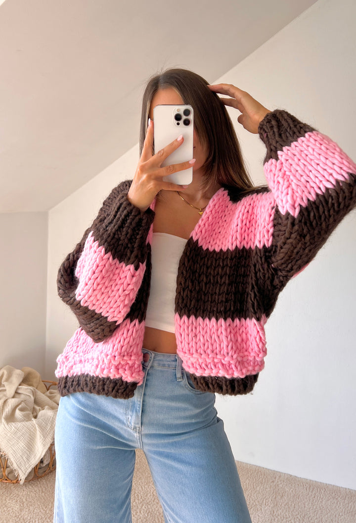 HANDMADE CARDIGAN BLOSSOM - braun rosa