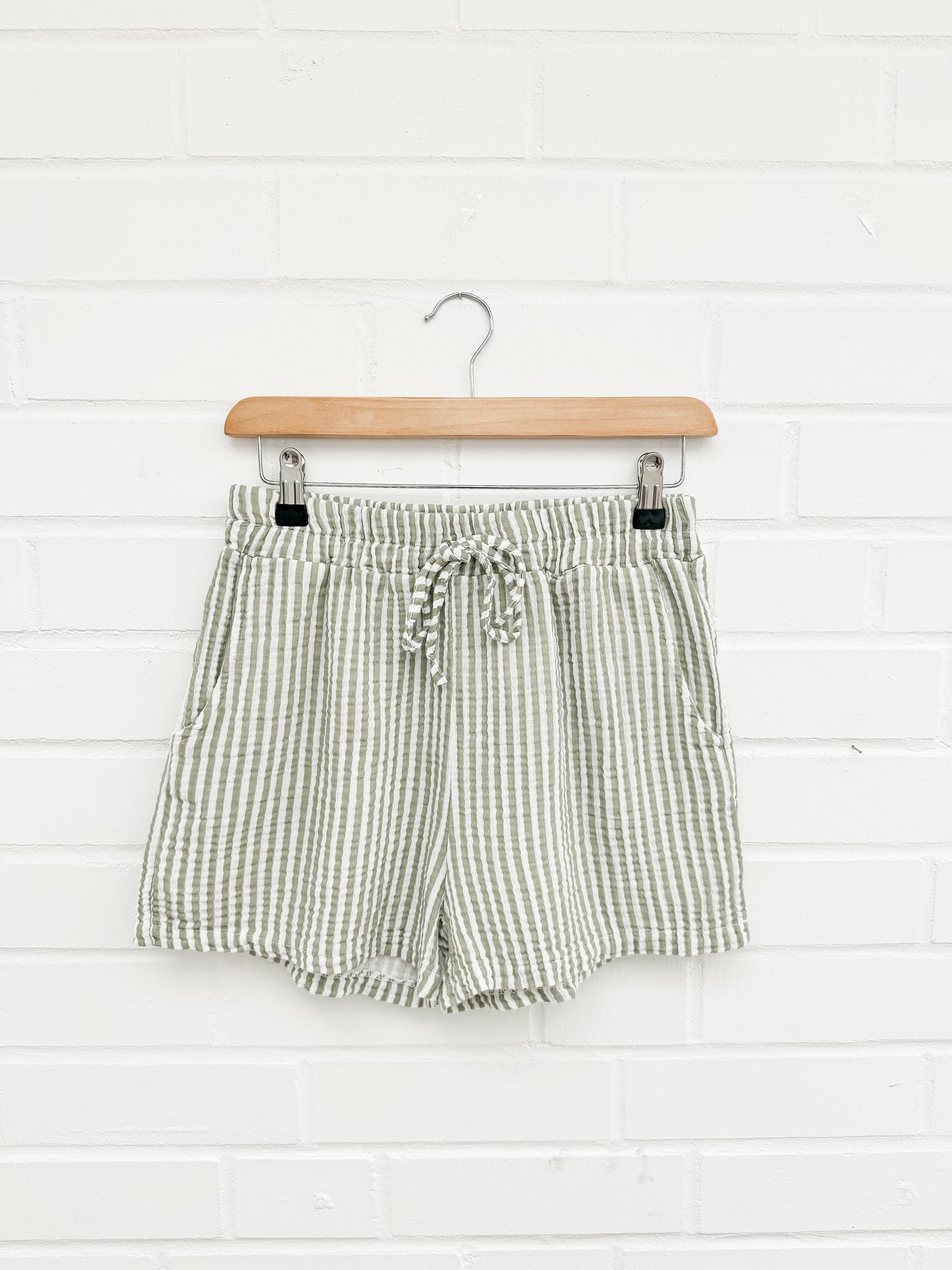 STRIPE MUSSELIN SHORTS ver. Farben