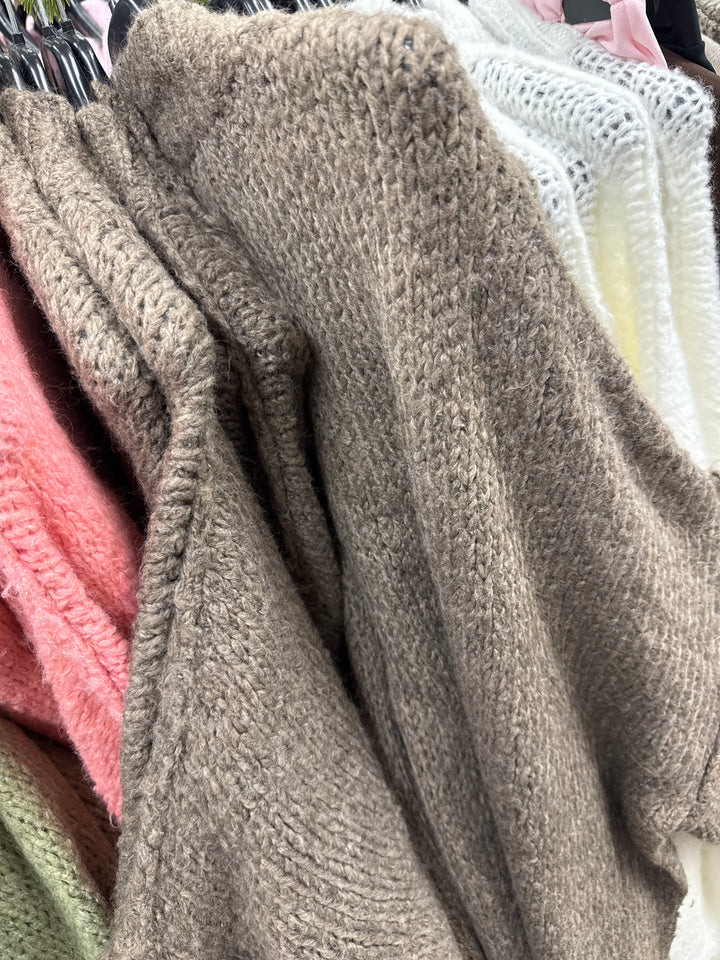 LANGE OVERSIZE STRICKJACKE MAIRA - versch. Farben