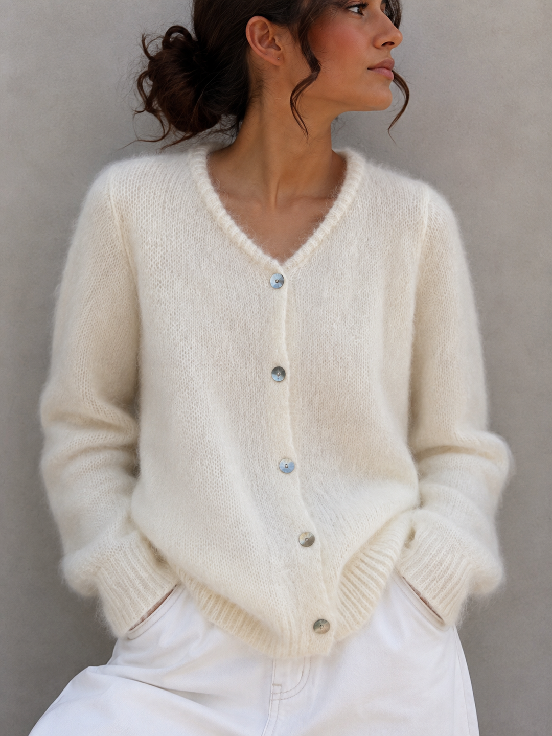 LUXURY STRICKJACKE BELL - versch. Farben