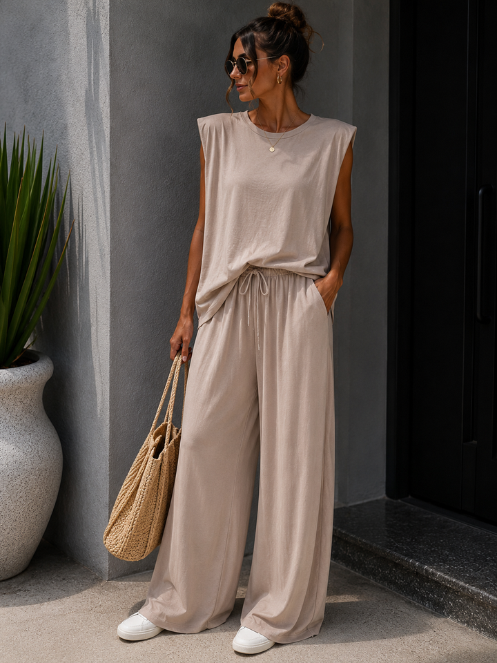 LOCKERE TOP SHERLY - versch. Farben