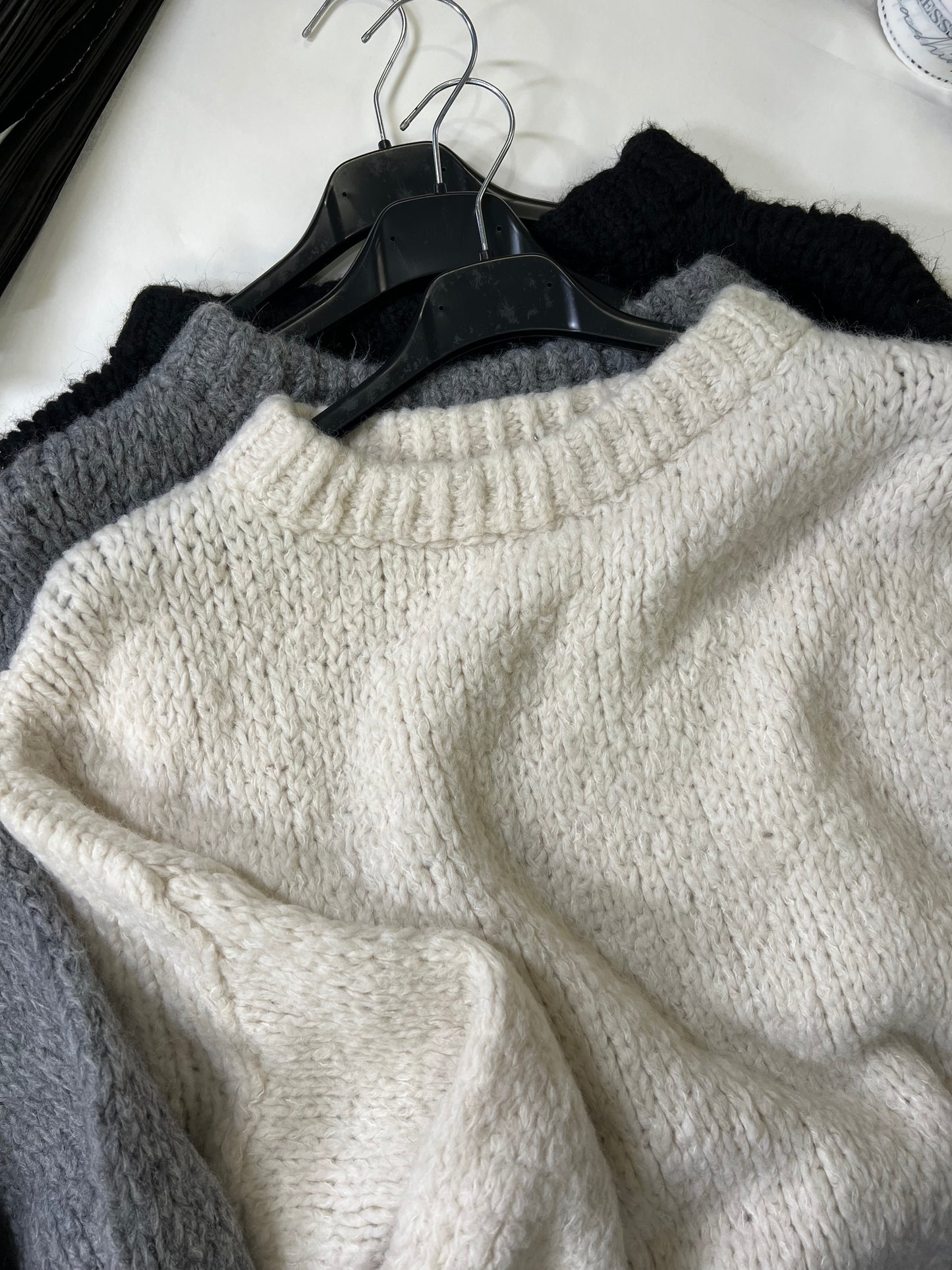 BASIC STRICKPULLOVER DONA - Versch. Farben