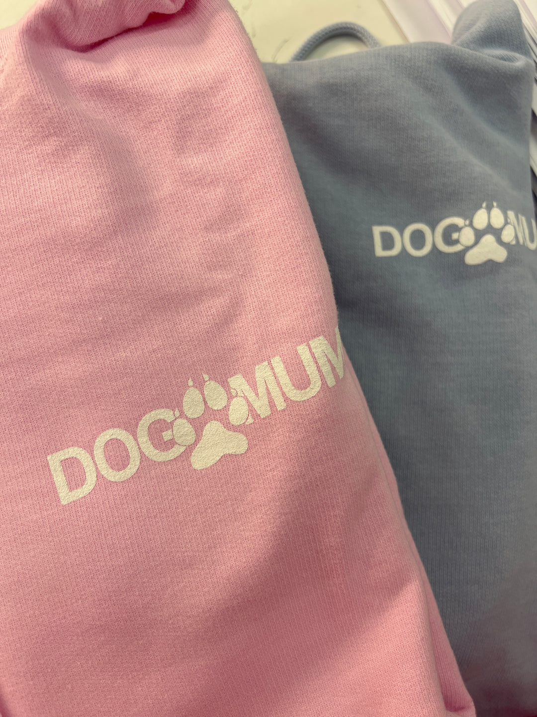 DOG MUM HOODIE - Versch. Farben