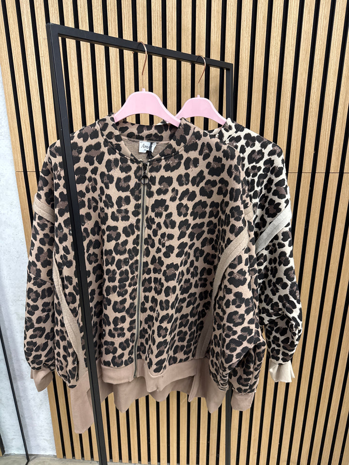 OVERSIZE LEO MARLA SWEATJACKE Ver. Farben