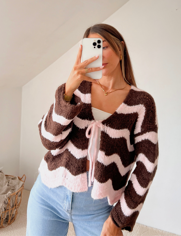 WAVE SCHLEIFEN STRICKJACKE - braun rosa