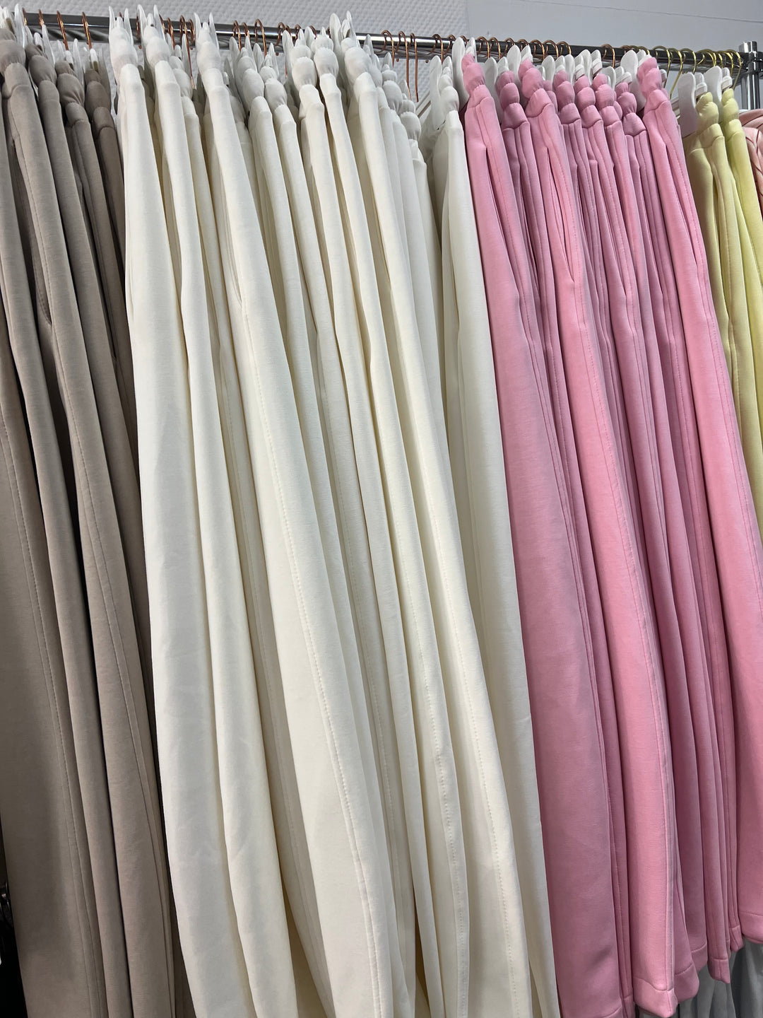 SUPER SOFT JOGGINGHOSE - versch. Farben