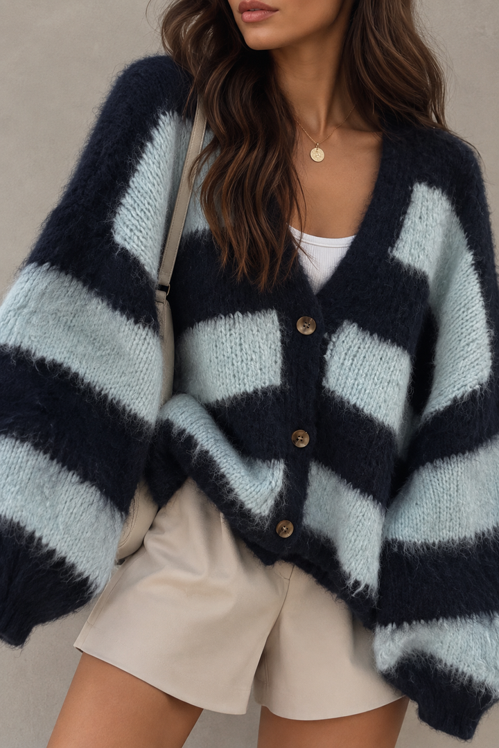 COZY STRIPE STRICKJACKE mit Knöpfen - versch. Farben