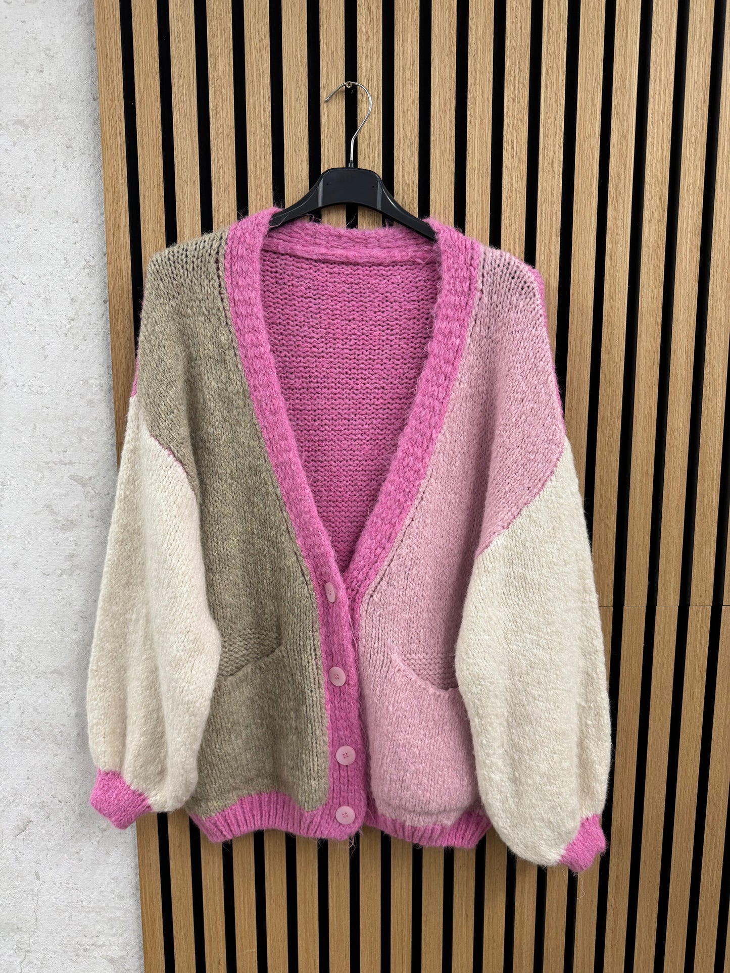 MULTICOLOR PINK STRICKJACKE - pink