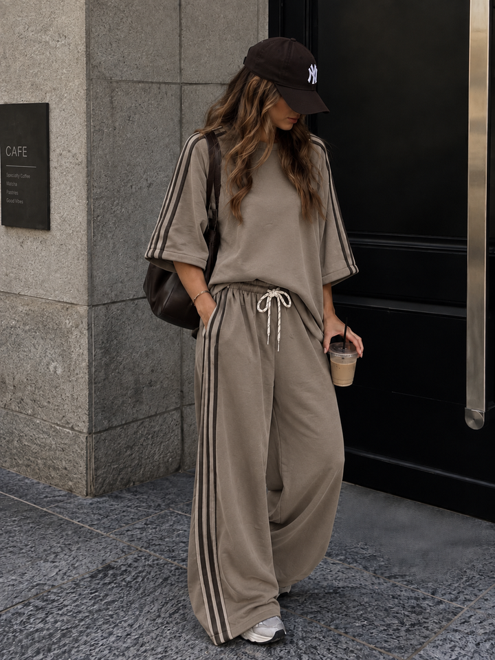 OVERSIZE JOGGER mit Streifen - versch. Farben