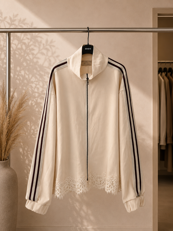 SWEATJACKE mit Spitze - beige