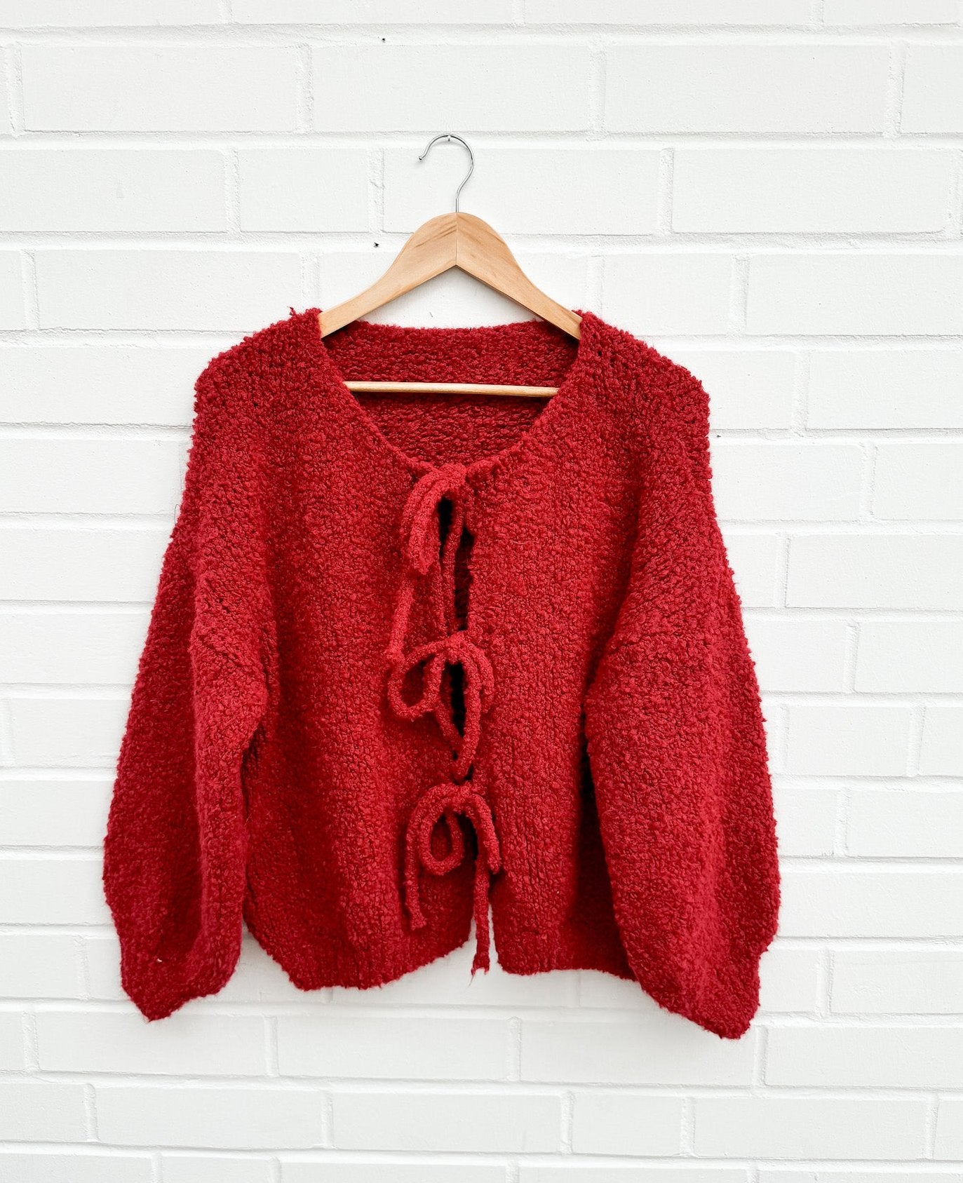 BOUCLE SCHLEIFEN STRICKJACKE - versch. Farben