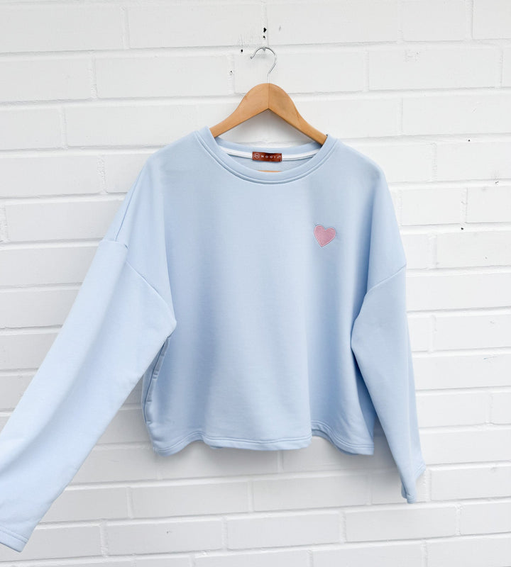 SWEATSHIRT mit Herz - versch. Farben