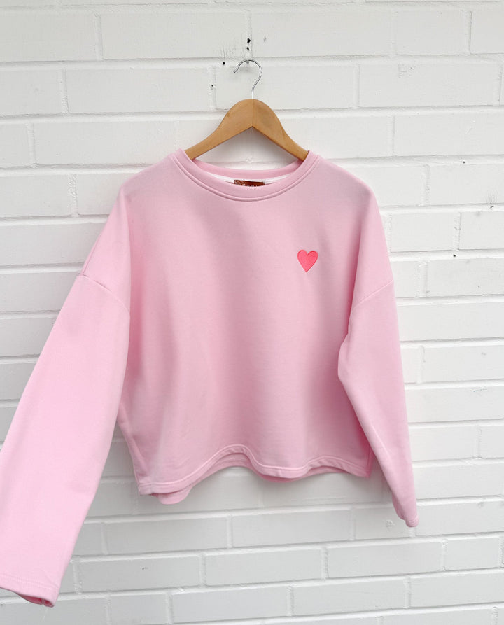 SWEATSHIRT mit Herz - versch. Farben