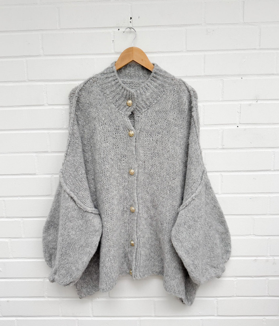 LANGE OVERSIZE STRICKJACKE MAIRA - versch. Farben