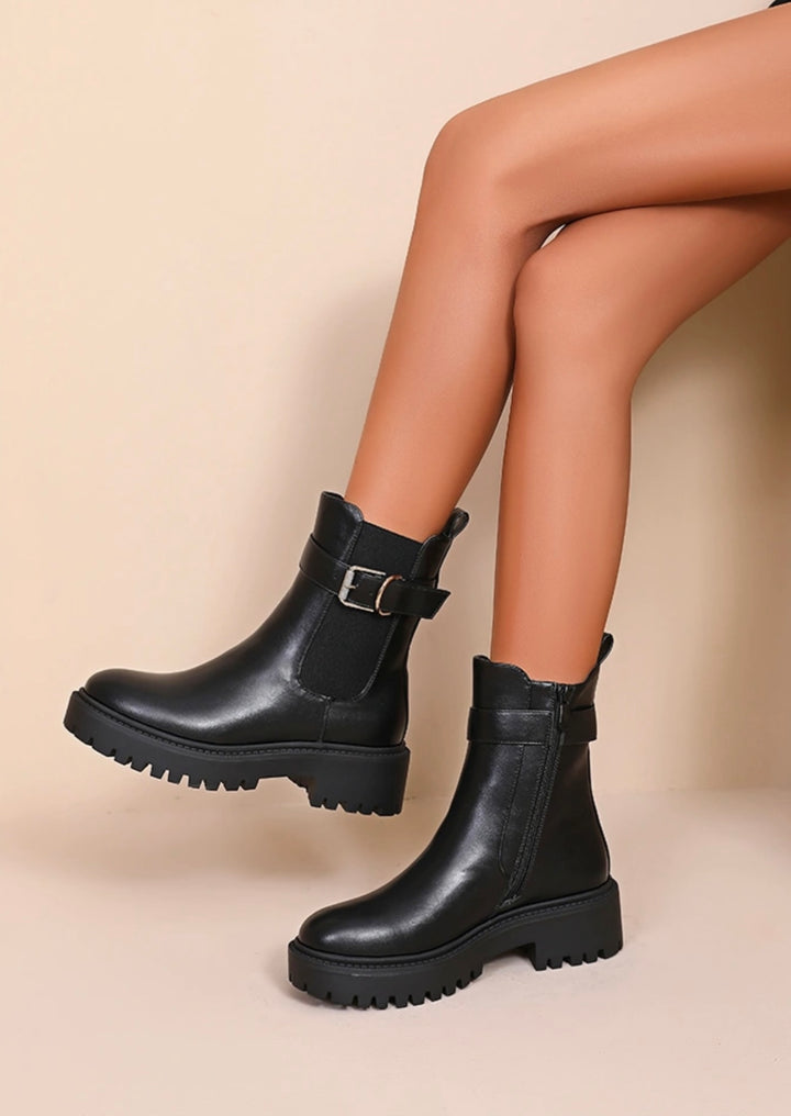 STIEFELETTE LARISSA - schwarz