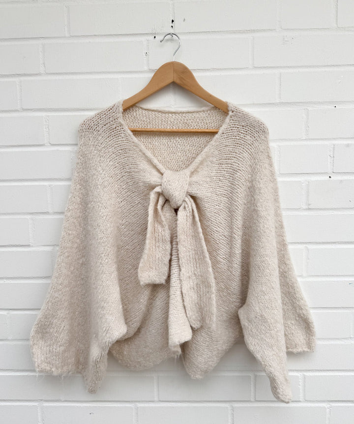 DREAMY STRICKPULLOVER mit Schleife - versch. Farben