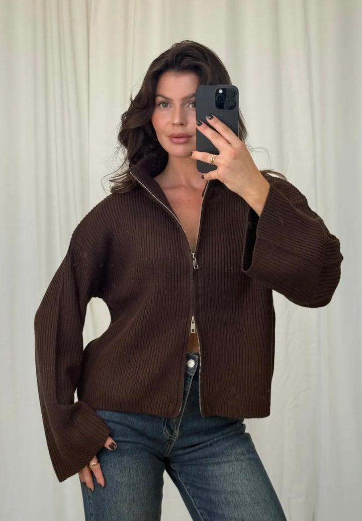 BASIC STRICKJACKE mit Zipper - versch. Farben