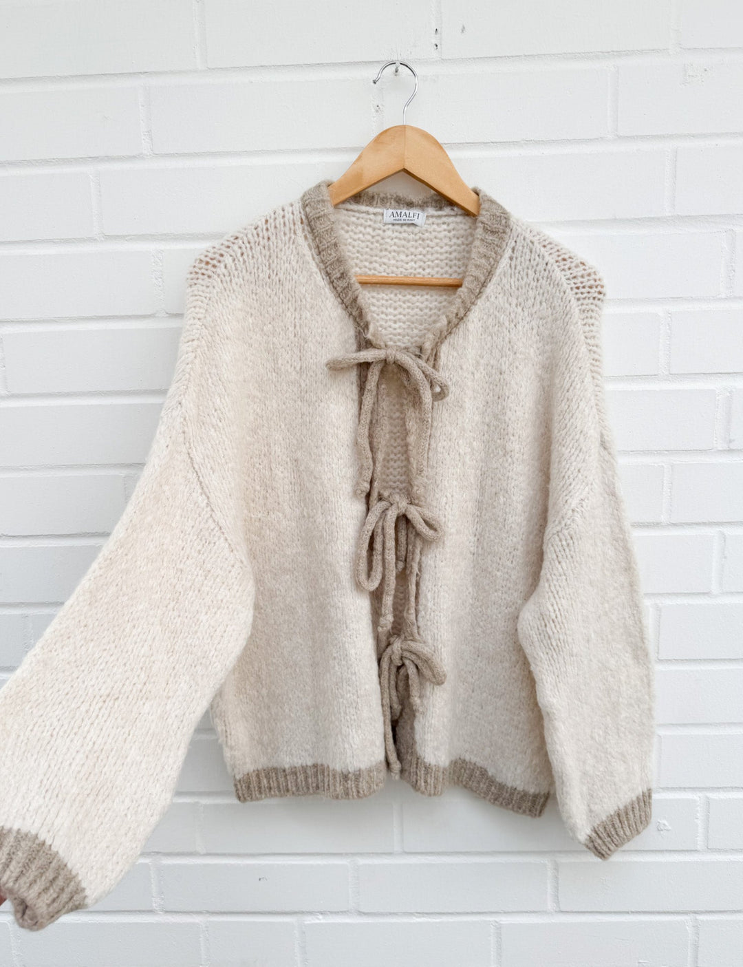 STRICKJACKE MIT SCHLEIFEN ELFI - beige