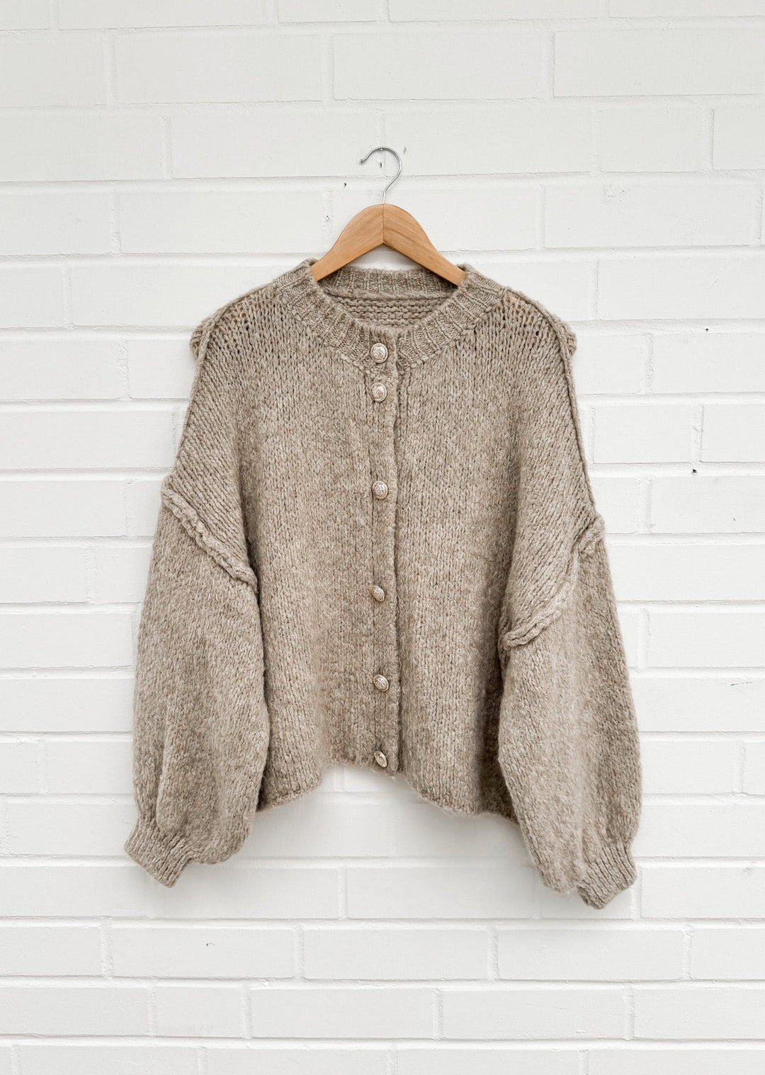 KURZE STRICKJACKE MAIRA - Taupe